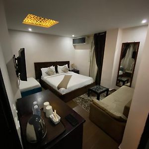 Camera con letto king size